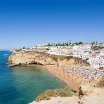 Casa Farol View شقة